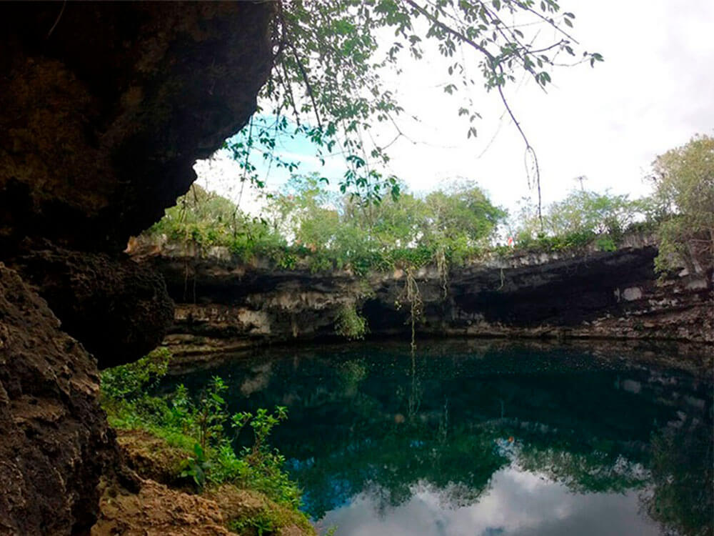 Five destinations in one day: Tulum, Cobá, Cenote, Mayan Village and Playa del Carmen