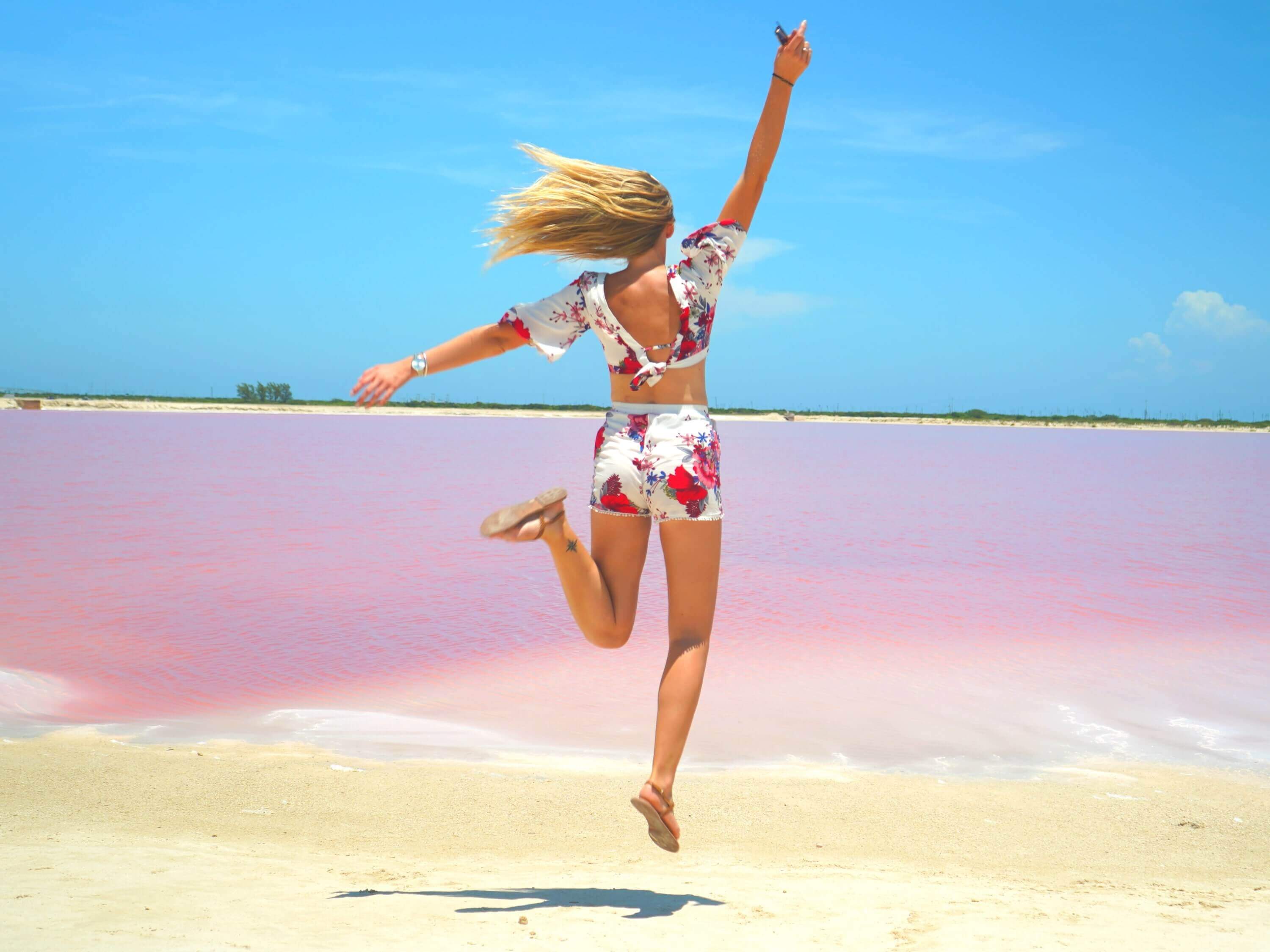 Las Coloradas one day experience